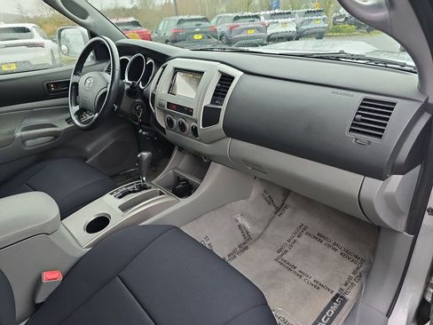 Used 2007 Toyota Tacoma PreRunner image 29