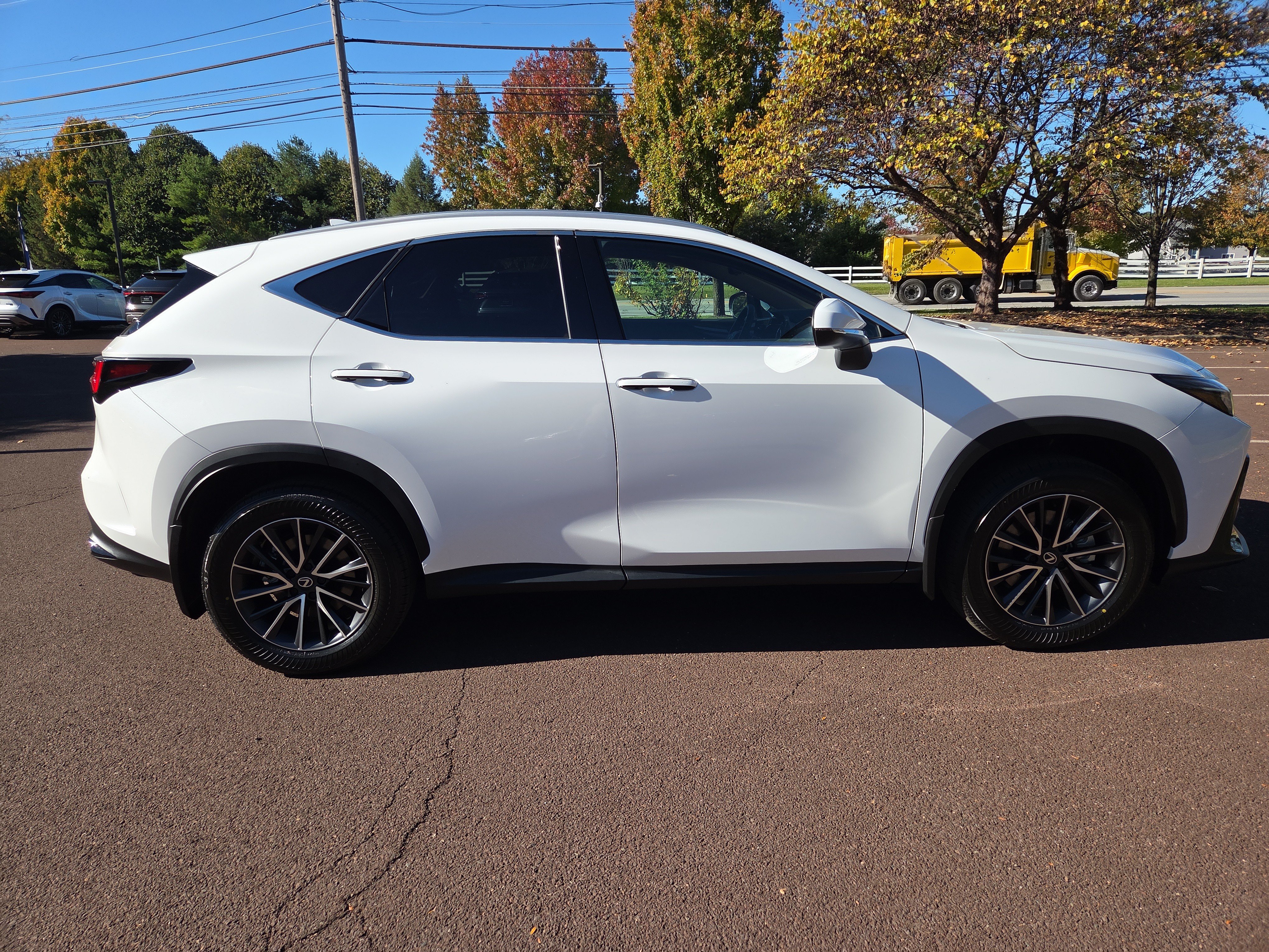 New 2026 Lexus NX 350 AWD w/ Accessory Package (2T) image 2