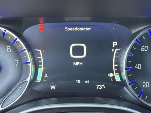 New 2026 Chrysler Voyager LX image 24