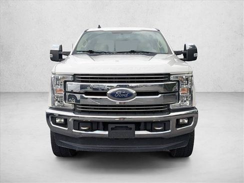 Used 2019 Ford F250 Lariat w/ Chrome Package AWD/4WD image 3