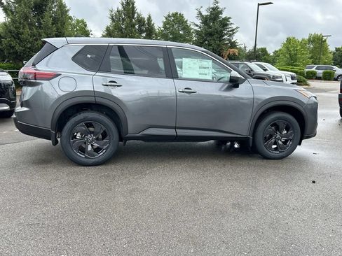 New 2026 Nissan Rogue SV AWD/4WD image 8