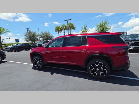 New 2026 Chevrolet Traverse High Country FWD image 22