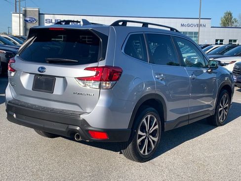 Used 2023 Subaru Forester Limited AWD/4WD image 7