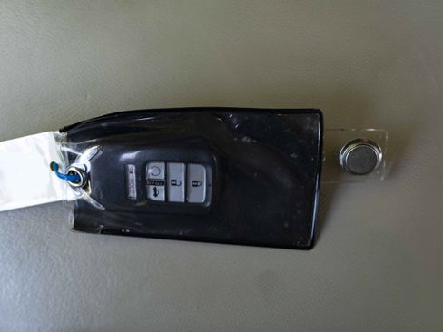 Used 2018 Honda Accord LX image 38