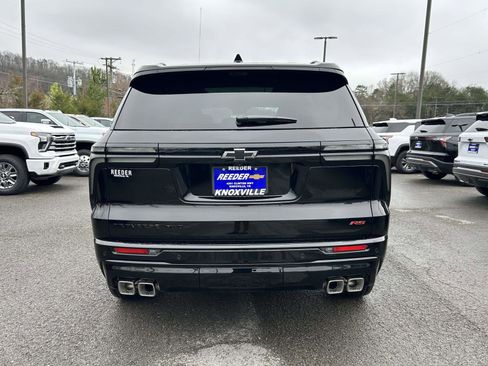 New 2026 Chevrolet Traverse RS w/ LPO, Floor Liner Package image 4