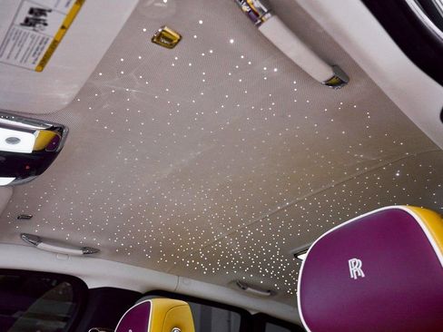 Used 2025 Rolls-Royce Cullinan image 4