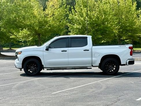 Used 2026 Chevrolet Silverado 1500 Custom AWD/4WD image 3