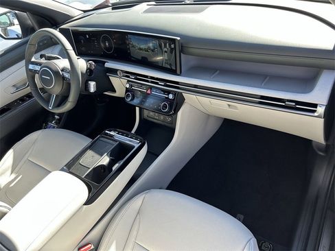 New 2026 Hyundai Tucson Limited image 19