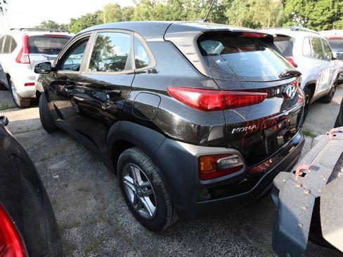 Used 2021 Hyundai Kona SE AWD/4WD image 7