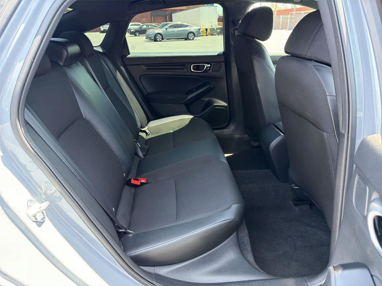 Used 2023 Honda Civic Sport image 14