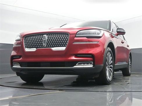 Used 2021 Lincoln Aviator Reserve w/ Equipment Group 201A image 48