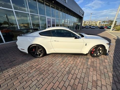 Used 2019 Lexus LC 500 Coupe image 4