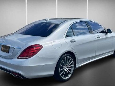 Used 2016 Mercedes-Benz S 550 Sedan image 6