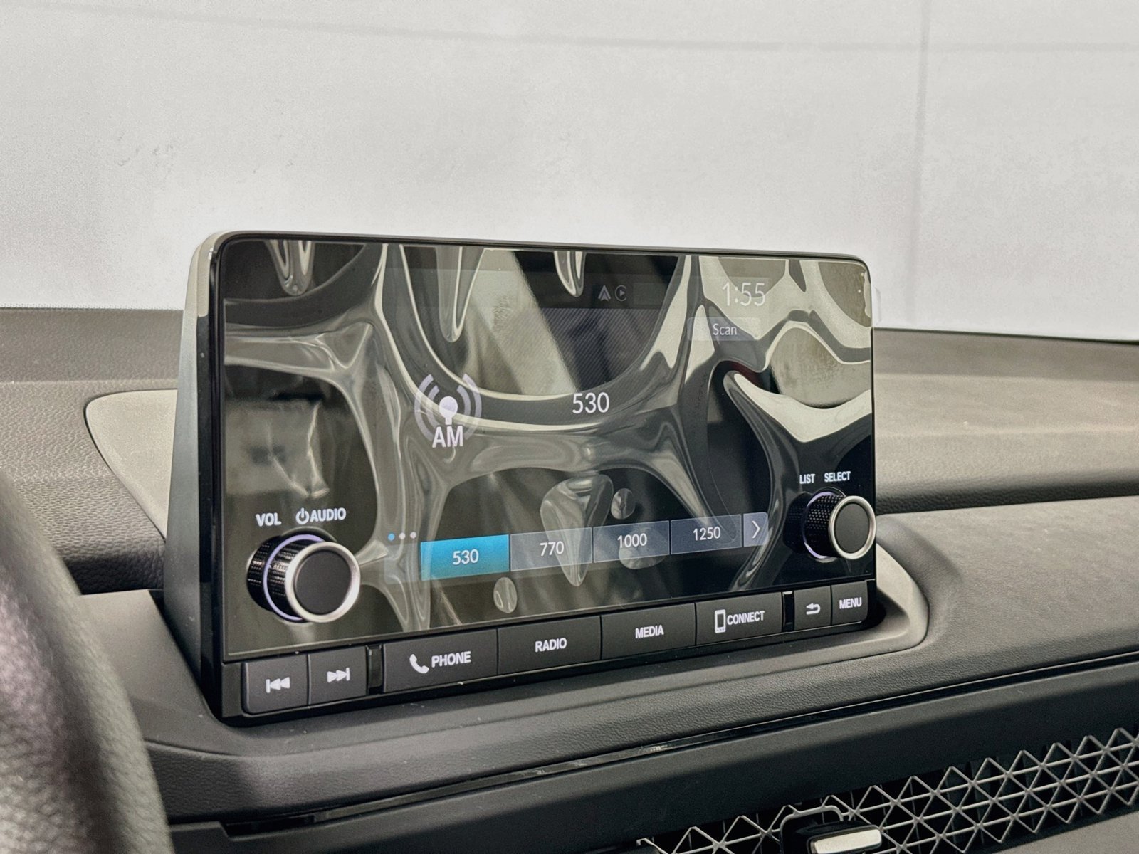 Certified 2024 Honda Accord EX image 17