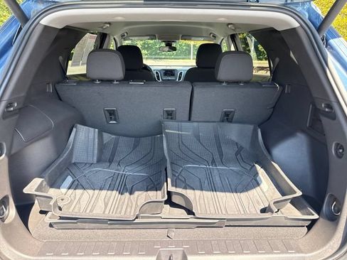 Used 2024 Chevrolet Equinox LT FWD image 23