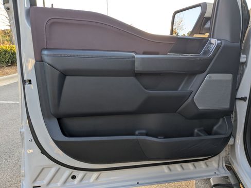 Certified 2023 Ford F150 Lariat image 12