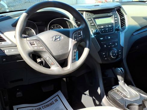 Used 2014 Hyundai Santa Fe Sport FWD image 13