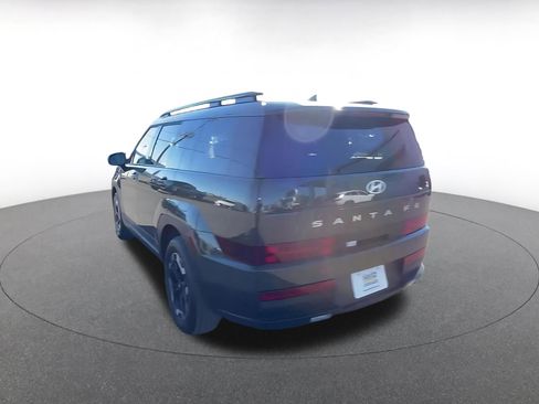 Used 2025 Hyundai Santa Fe SEL FWD image 11