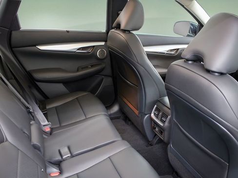 Used 2021 INFINITI QX50 Sensory image 19