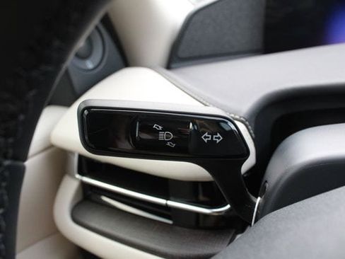 New 2027 Lincoln Navigator L Reserve AWD/4WD image 9