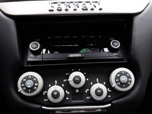 Used 2009 Ferrari 599 GTB Fiorano RWD image 36