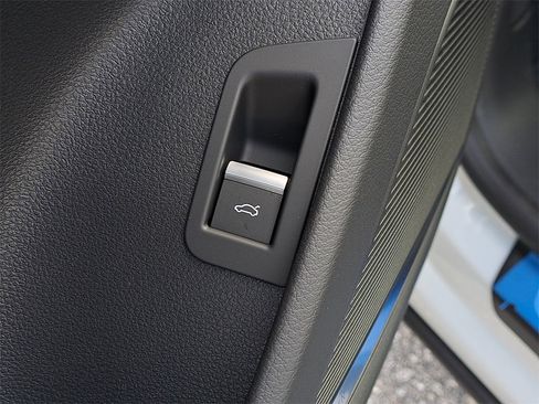 New 2026 Audi Q8 Premium Plus image 21