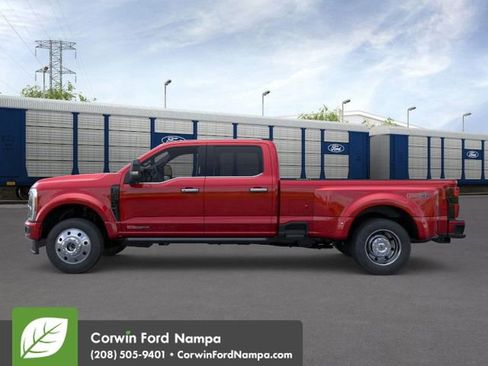 New 2026 Ford F450 Platinum image 4
