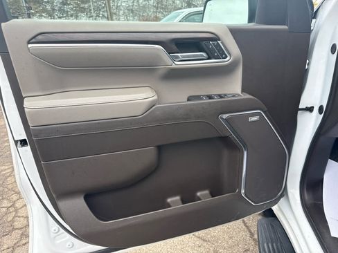 Used 2024 GMC Sierra 1500 SLT w/ SLT Premium Plus Package image 11
