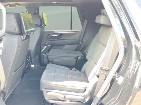 New 2026 Chevrolet Tahoe High Country AWD/4WD image 10