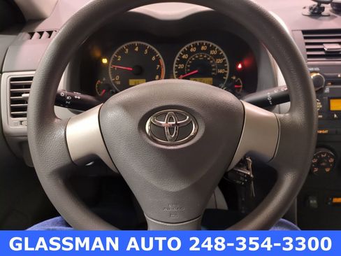 Used 2010 Toyota Corolla LE image 22