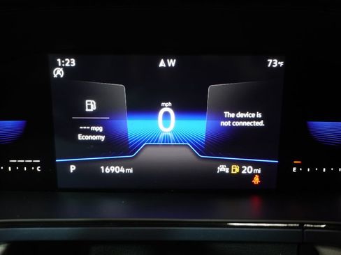 Used 2023 Volkswagen Taos SE FWD image 20