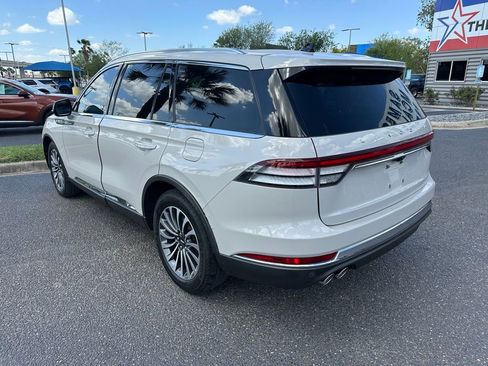 Used 2023 Lincoln Aviator Reserve RWD image 4