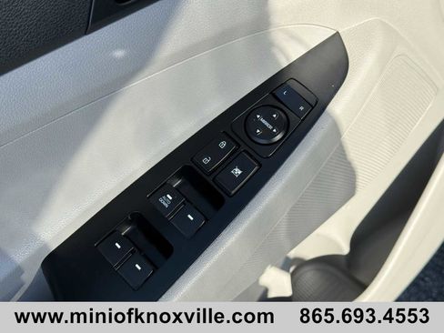 Used 2019 Hyundai Tucson SE image 13