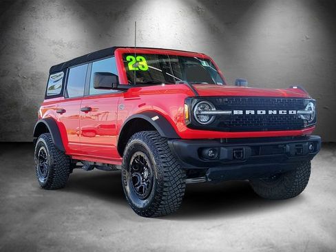 Used 2023 Ford Bronco Wildtrak AWD/4WD image 2
