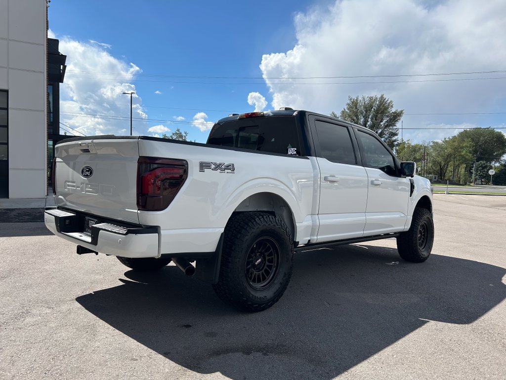Used 2024 Ford F150 Platinum w/ FX4 Off-Road Package AWD/4WD image 3