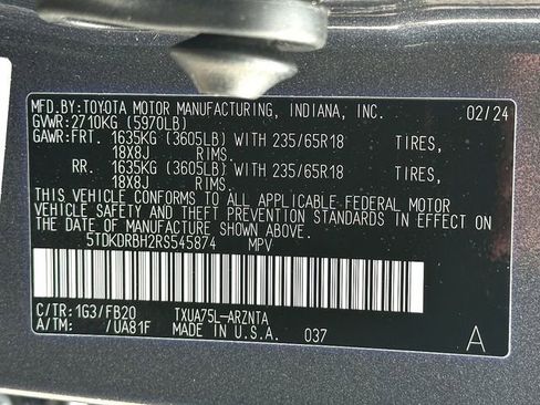 Used 2024 Toyota Highlander LE image 33