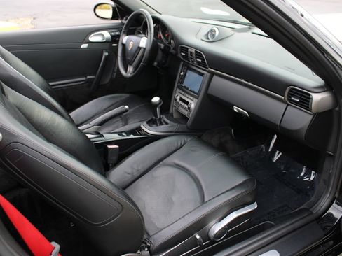 Used 2006 Porsche 911 Carrera RWD image 33