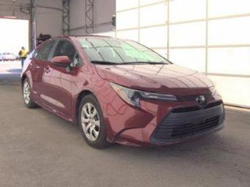 Used 2024 Toyota Corolla LE FWD image 3