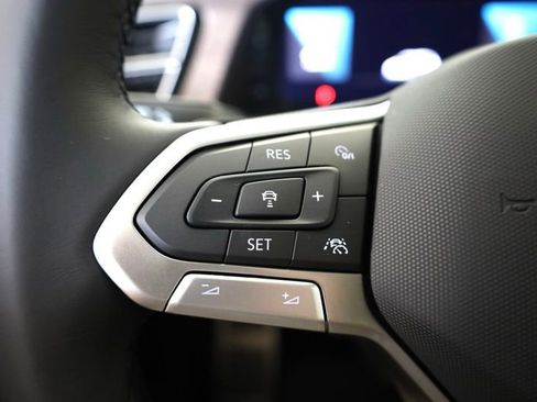 New 2026 Volkswagen Atlas SEL Premium R-Line AWD/4WD image 25