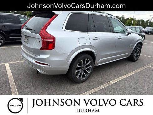 Used 2018 Volvo XC90 T5 Momentum w/ Convenience Package AWD/4WD image 14
