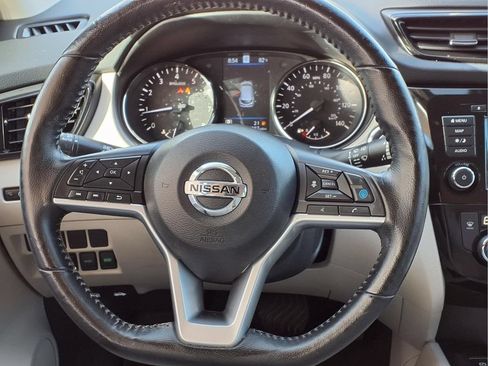 Used 2022 Nissan Rogue Sport SL AWD/4WD image 20
