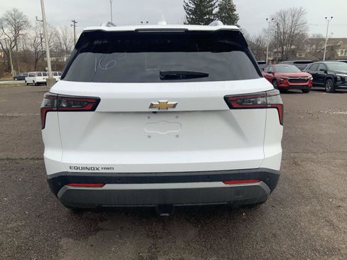 New 2026 Chevrolet Equinox LT image 6