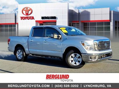 Used 2018 Nissan Titan SV w/ SV Convenience Package