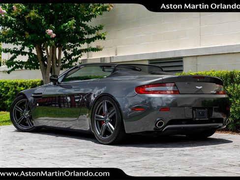 Used 2009 Aston Martin V8 Vantage Roadster RWD image 32