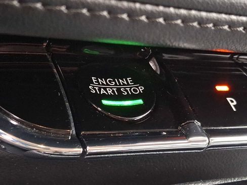 Used 2023 Lincoln Nautilus AWD w/ Premium Package image 19