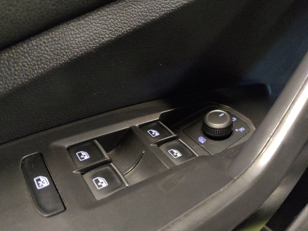 Used 2022 Volkswagen Jetta S FWD image 27