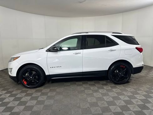 Used 2020 Chevrolet Equinox Premier w/ Premier Redline Edition image 6