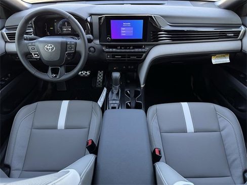 New 2026 Toyota Camry SE image 9