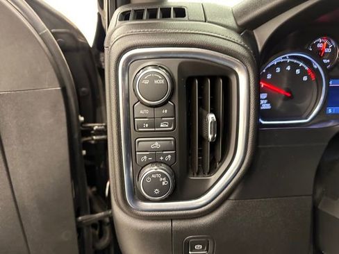 Used 2020 Chevrolet Silverado 1500 LT w/ All-Star Edition image 32