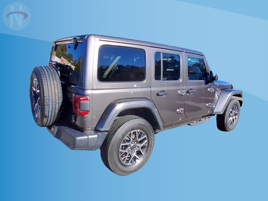 Certified 2026 Jeep Wrangler Unlimited Sahara AWD/4WD image 8